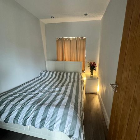 1 Bed With Kitchenette And Bathroom Oxford Esterno foto