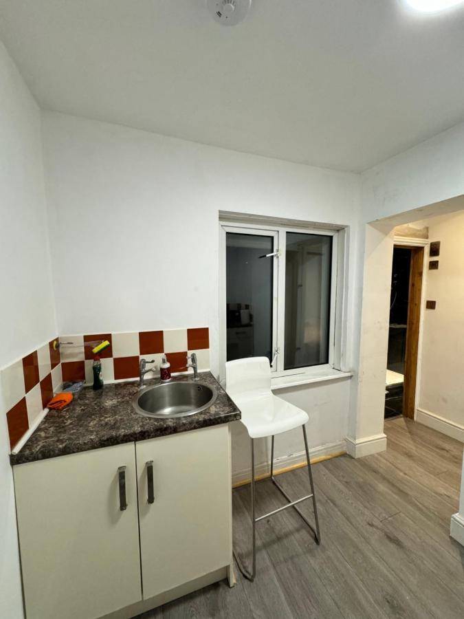 1 Bed With Kitchenette And Bathroom Oxford Esterno foto