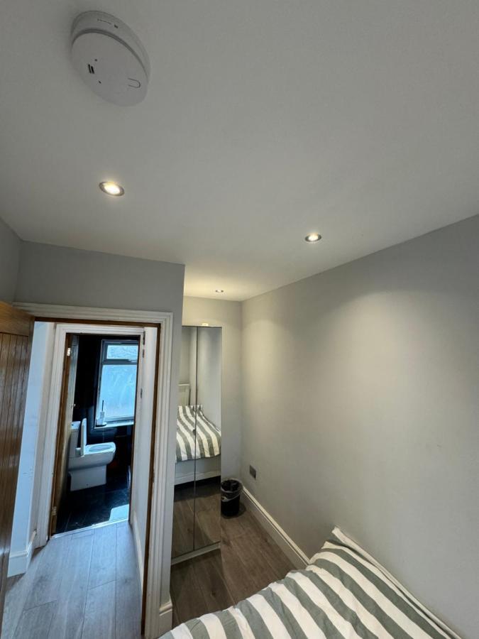 1 Bed With Kitchenette And Bathroom Oxford Esterno foto