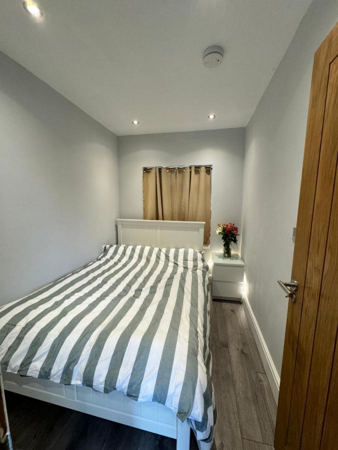 1 Bed With Kitchenette And Bathroom Oxford Esterno foto